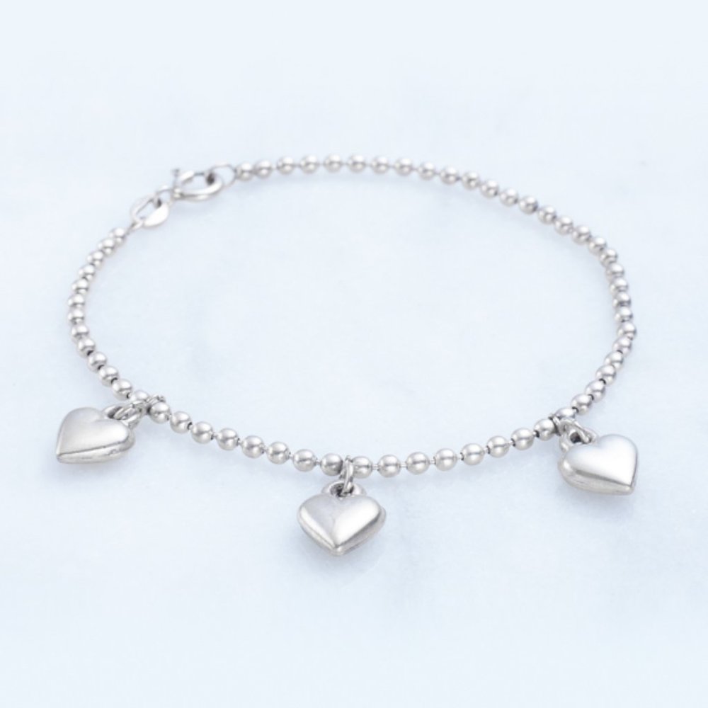 Sliver ball bracelet with heart charms  - Lot #011